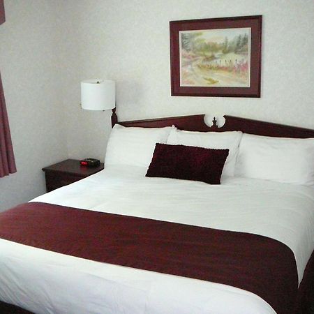 Coast Abbotsford Hotel & Suites Eksteriør bilde