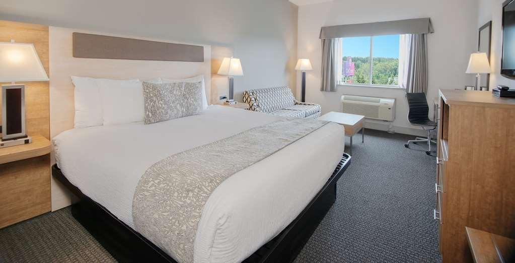 Coast Abbotsford Hotel & Suites Rom bilde